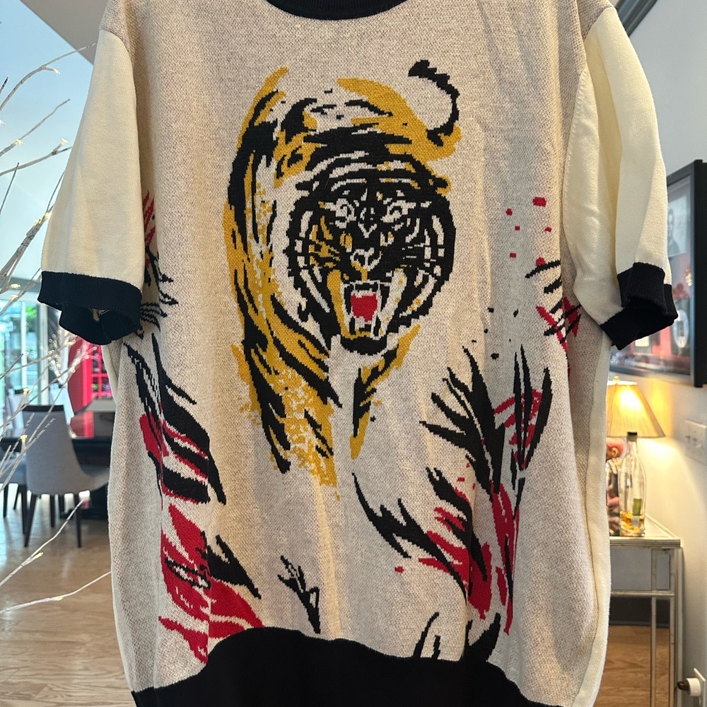 Men's Tiger Graphic Knit Sweater
